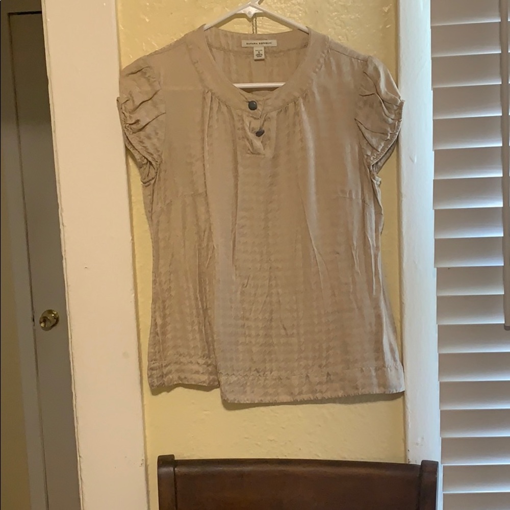 Banana republic shirt